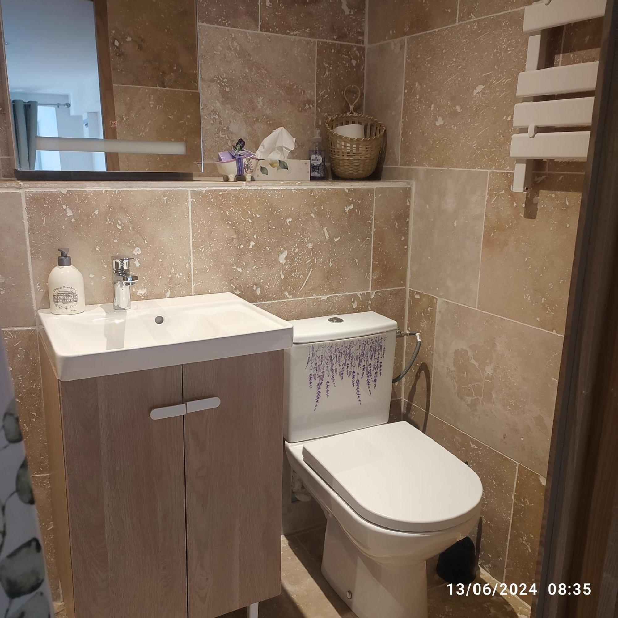 Logement Le Gabian Ampus Bagian luar foto