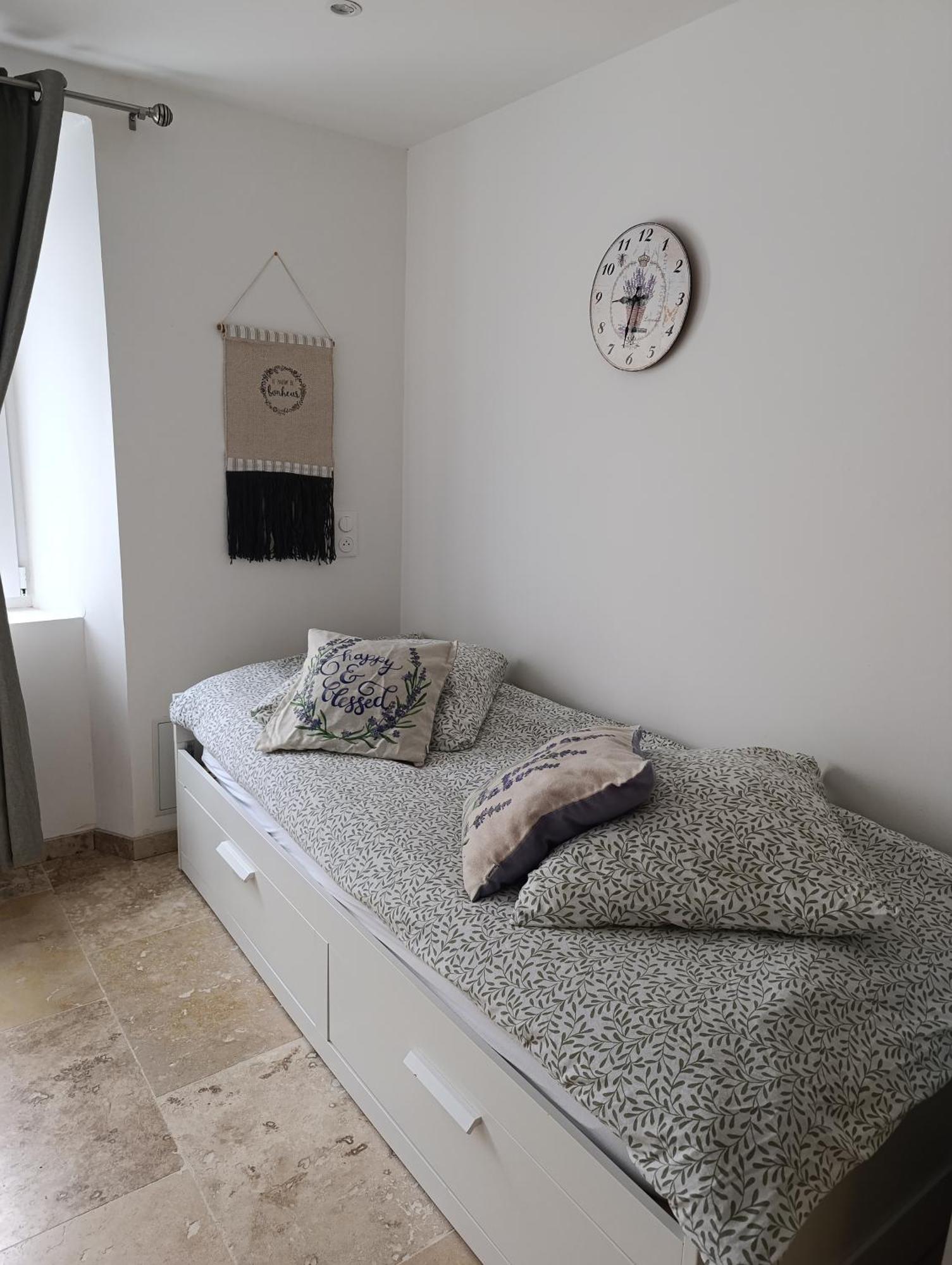 Logement Le Gabian Ampus Bagian luar foto